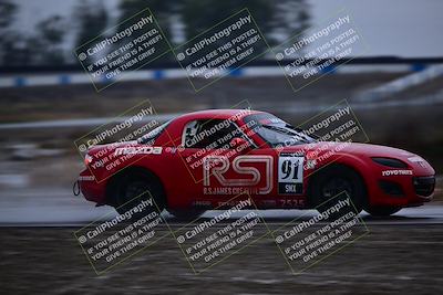media/Nov-15-2025-CalClub SCCA (Sat) [[7bfa5a7151]]/Race/Group 6/